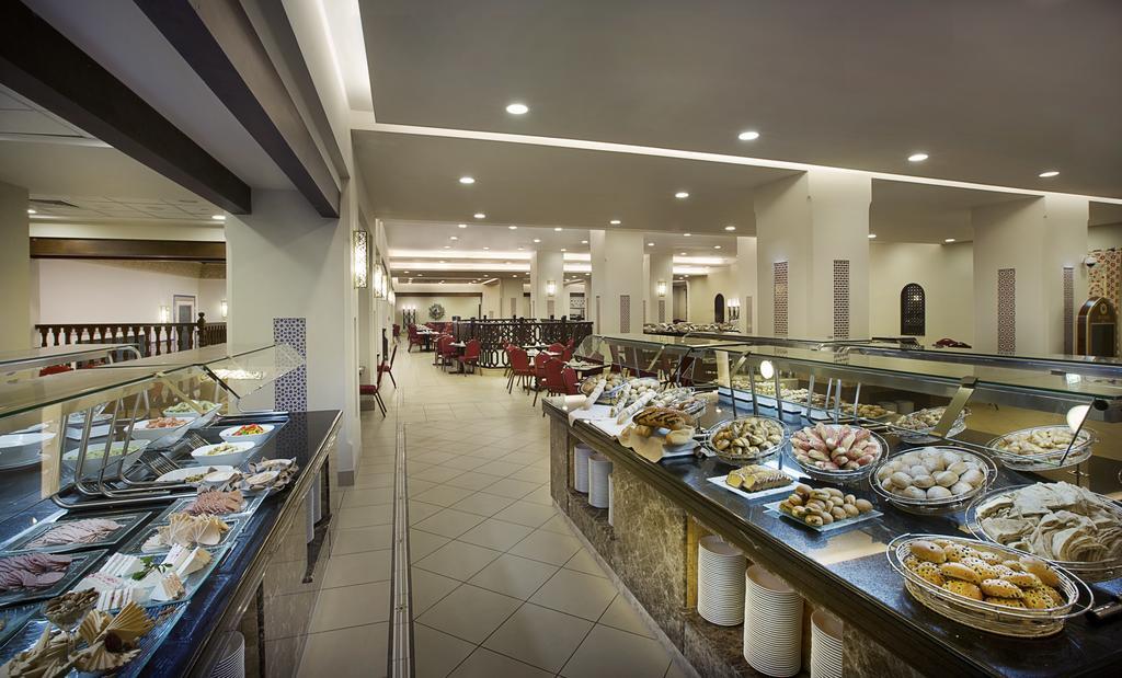Anjum Makkah Hotel Mecca Exterior photo The hotel's buffet