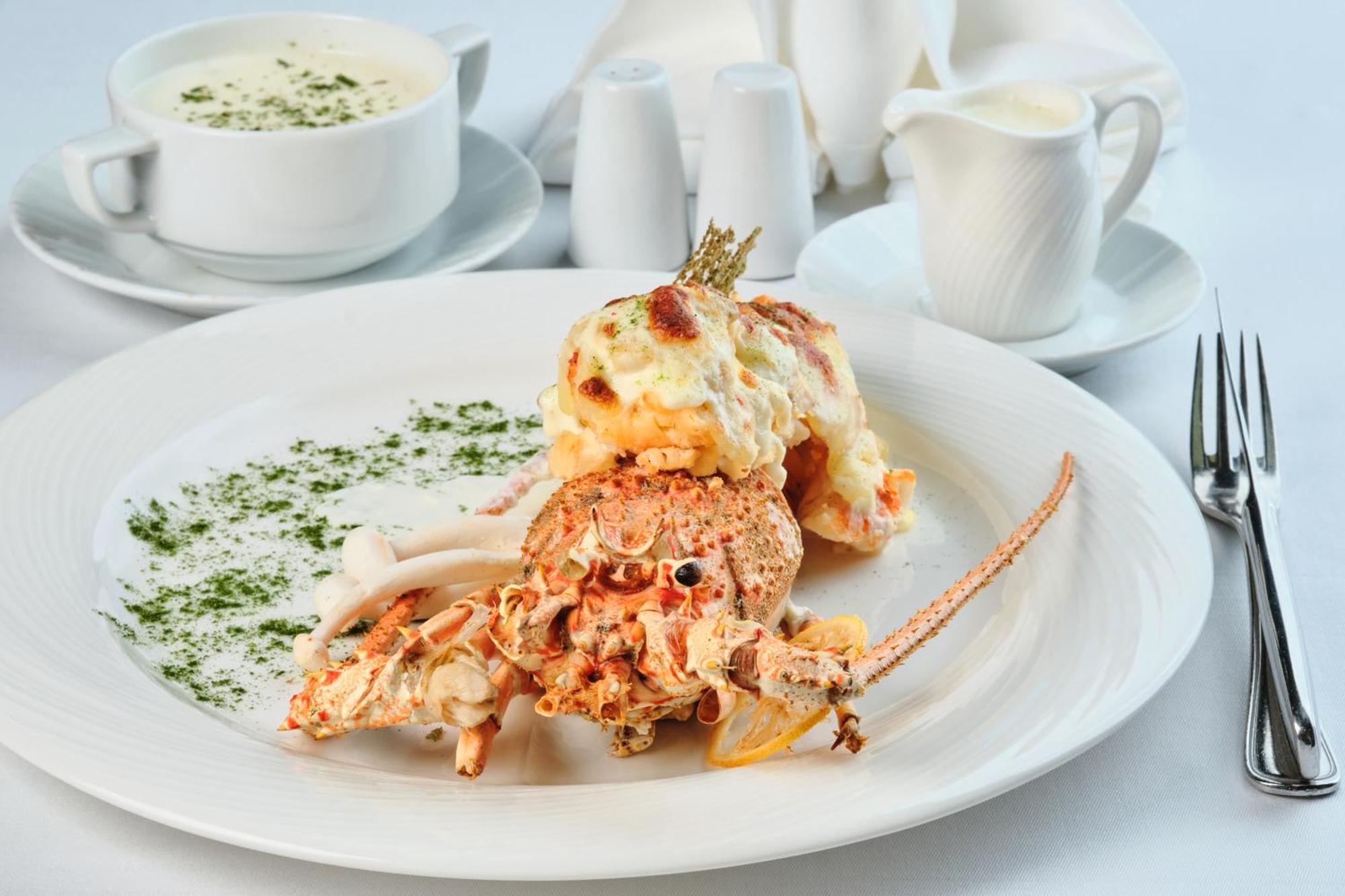 Anjum Makkah Hotel Mecca Exterior photo A lobster